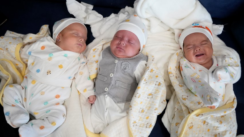 Antalya Üçüz Bebek (3)
