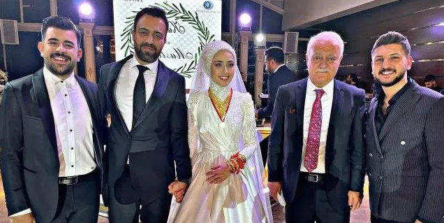 0X0 Ebru Gundesin Sir Gibi Sakladigi Kizi Alaraya Bakin O Simdi 11 Yasinda Gorenlerin Nutku Tutuluyor Annesi Bildi 1680524985822 Kopyası