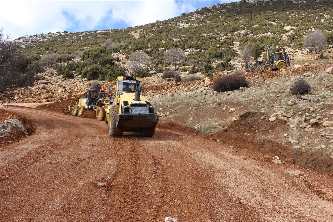 Elmali Bayindir Yayla Yolu (2) (Medium)