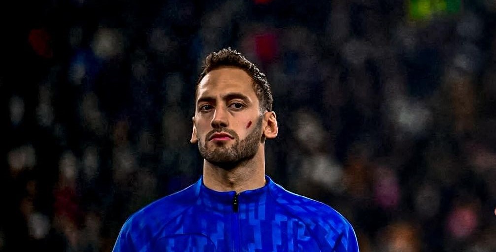 Hakan Calhanoglu Hangi Macta Oynayacak Resim.jpeg