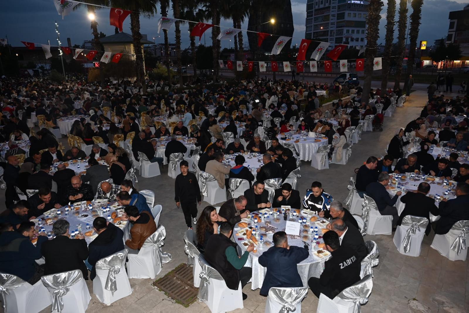 Tutuncuden Kepez Belediyesi Calisanlarina Veda Iftari 6