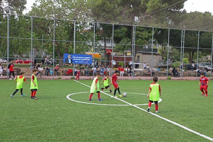 Büyükşehir’in 23 Nisan Futbol Turnuvası Heyecan Kattı (2) (Small)
