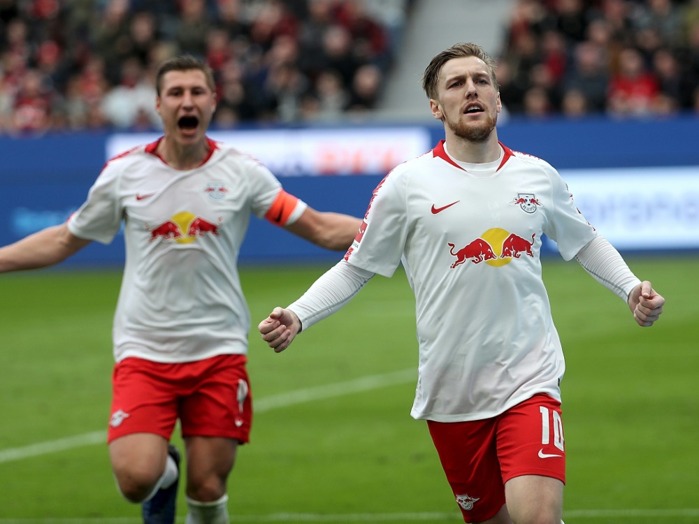 Emil Forsberg R Schiesst Rb Leipzig Zum Sieg