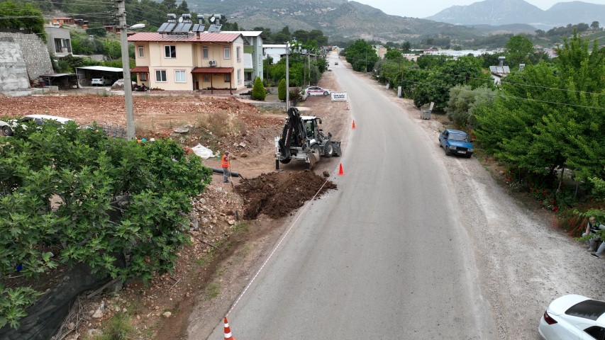 Adrasan Sahi̇l Caddesi̇ İçme Suyu Hatti Yeni̇leme (10) (Small)