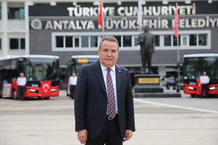 Antalya Buyuksehir Belediyesi Toplu Tasima Filosuna Yeni Otobus (Small)