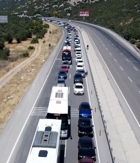 Bayram Antalya Trafik (4)