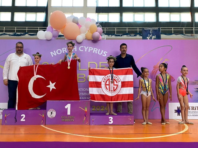 3 Antalyaspor Cimnastik Altın Kurdele Ritmik Cimnastik Turnuvası (Small)
