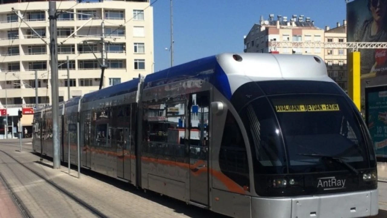 Antalya Tramvay Small-1