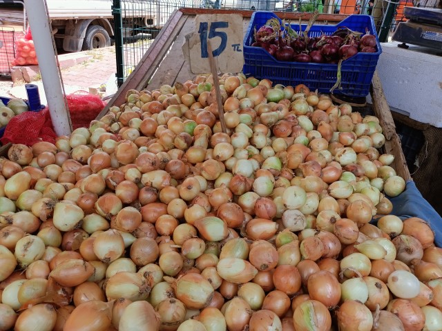 Antalyada Pazarlari Once Sicak Sonra Fiyat Carpti (6) (Small)