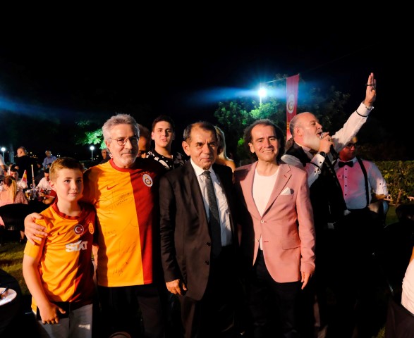 Galatasaraylılar (4) (Small)