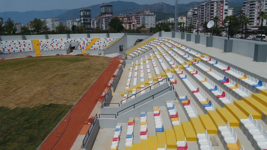 Kumluca Atatürk Stadyumu Tamamlandı (1) (Small)