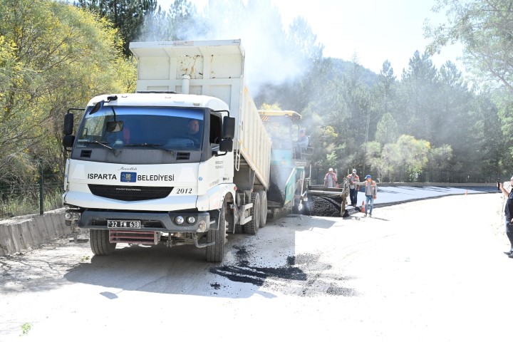 Milas Golcuk Tabiat Parki Arasindaki Yol Asfaltlandi (2) (Small)