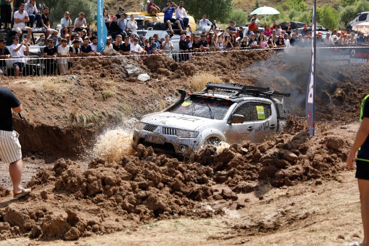 Off Road 11 (Small)