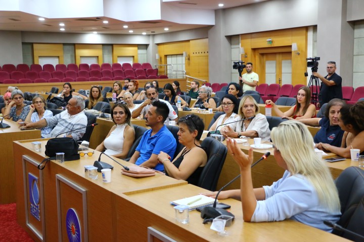 Sahipsiz Hayvanlar Sorunu Çözüm Yolu Toplantıları (16) (Small)