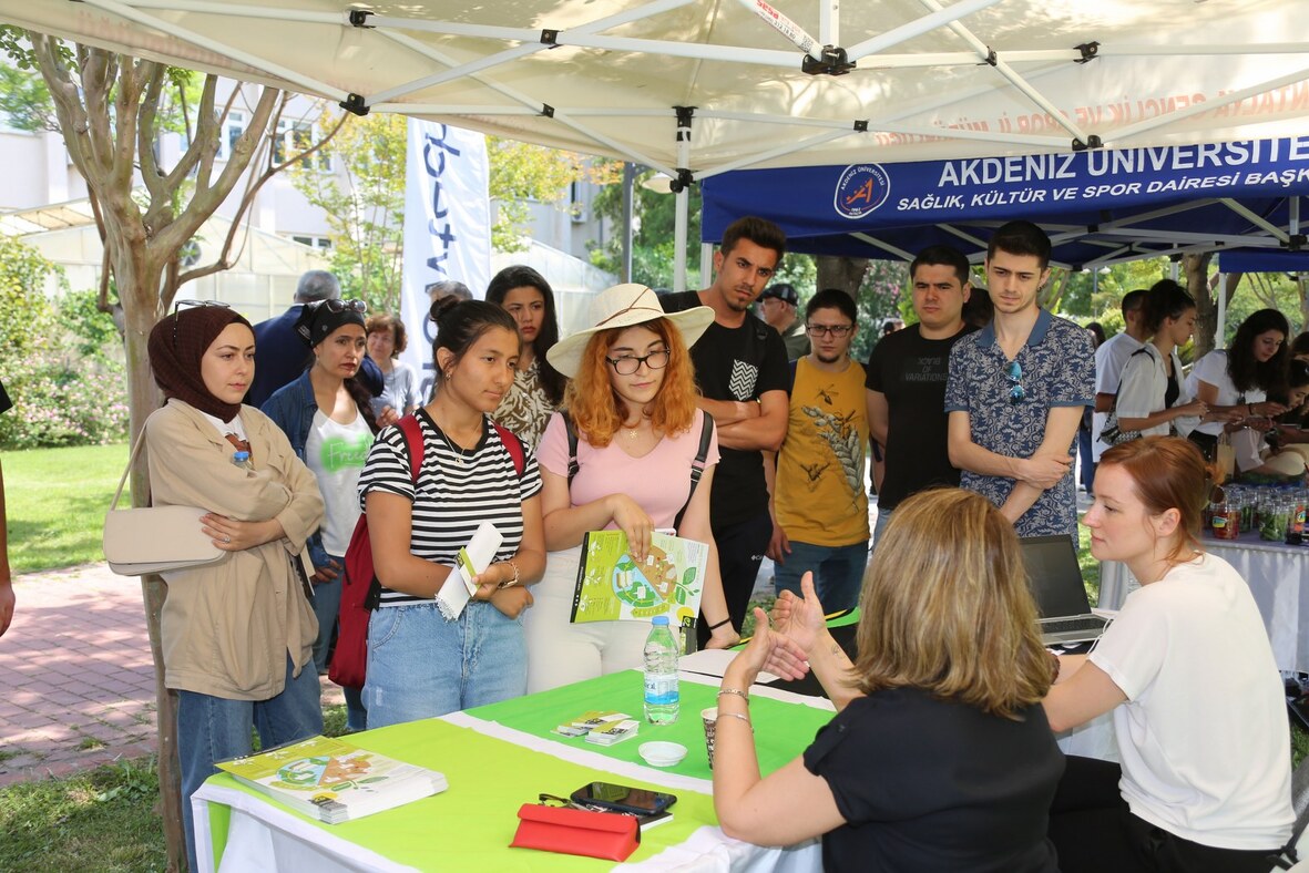 Akdeniz Üniversitesi (1)-5