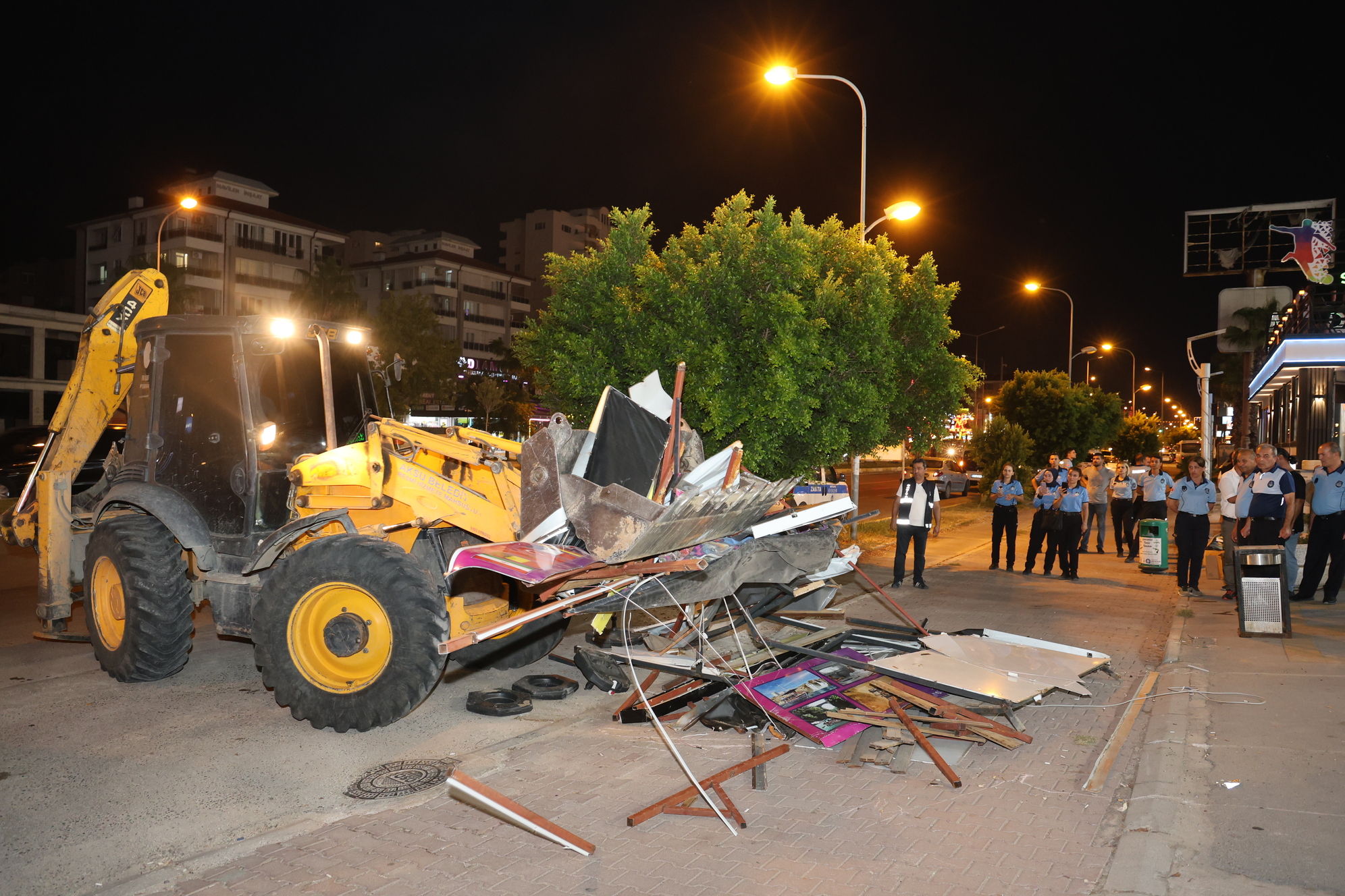 Aksu Belediye Affetmedi (3)