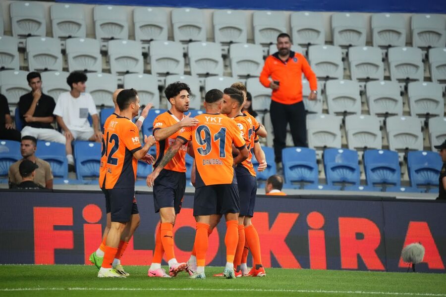 Alanyaspor (2)-1