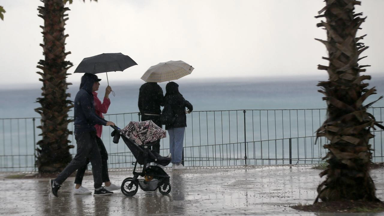 Antalya Konyaalti 5 Gunluk Hava Durumu Bakin Yagmur Ne Zaman Bitecek Whmp