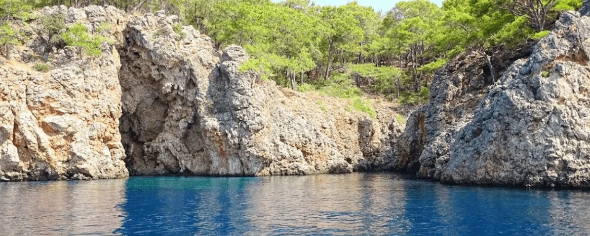 Antalya Kumluca Plajlari Akseki Koyu