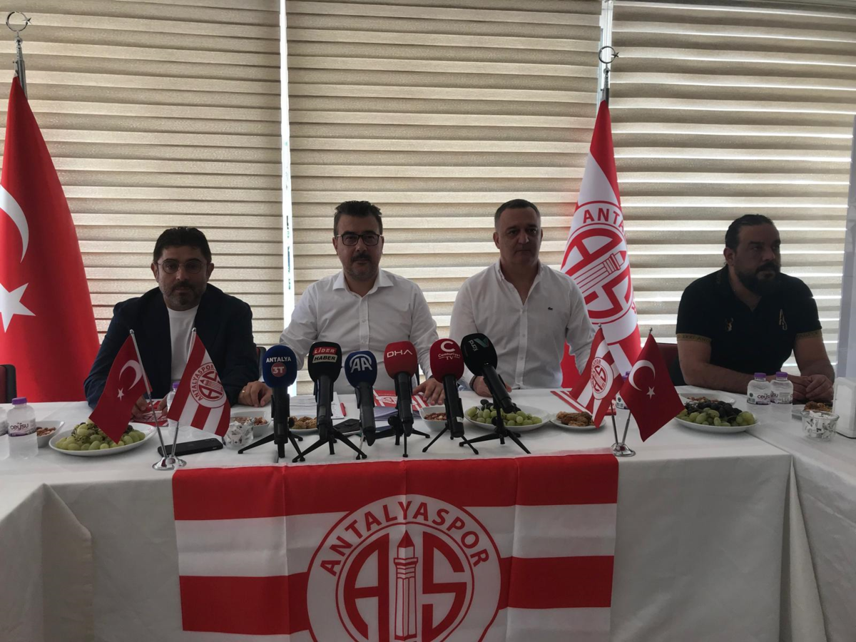 Antalyaspor Aziz Çetin (5)