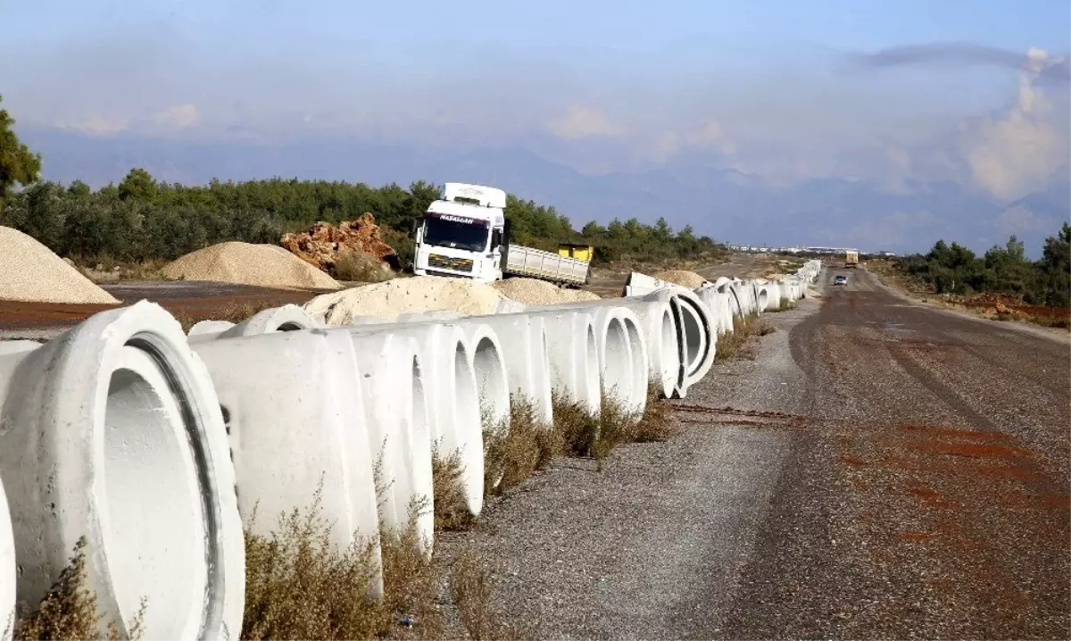 Dosemealti Nin Kanalizasyon Sorunu Cozuluyor 12675884 Amp