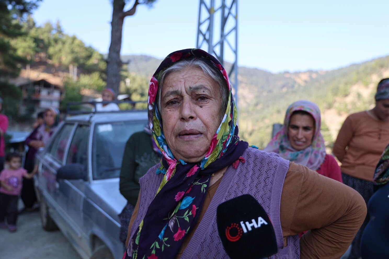 Eşekle Su Taşıyorlar (6)