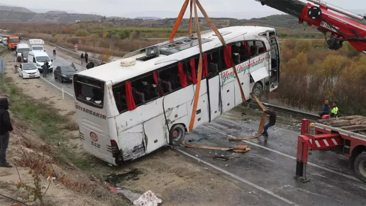 Eski Başkandan Uyarı… Şehirlerarası Yolculukta Tehlike Boyut Atladı 1