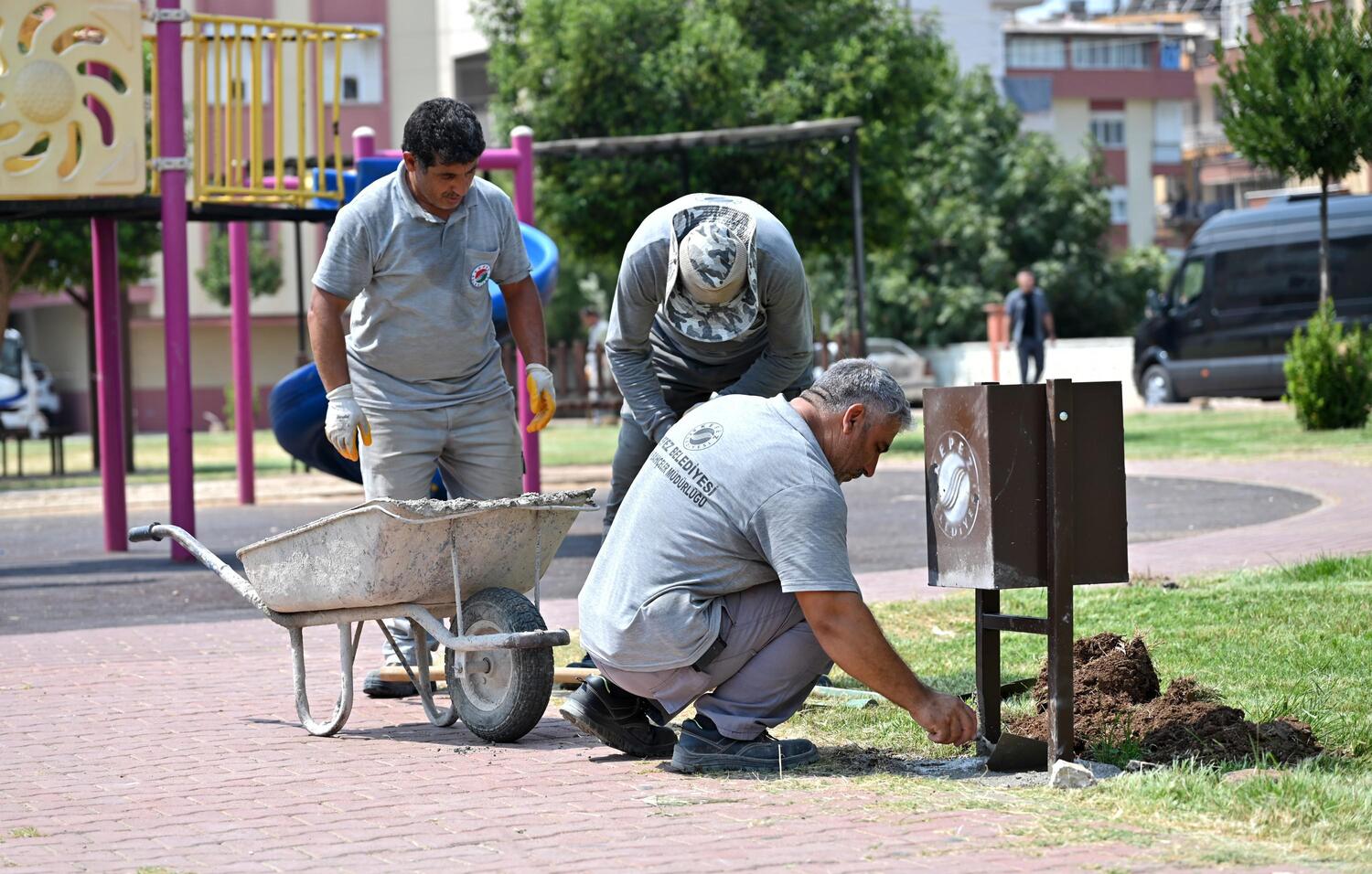 Kepezin Parklari Yenileniyor 7