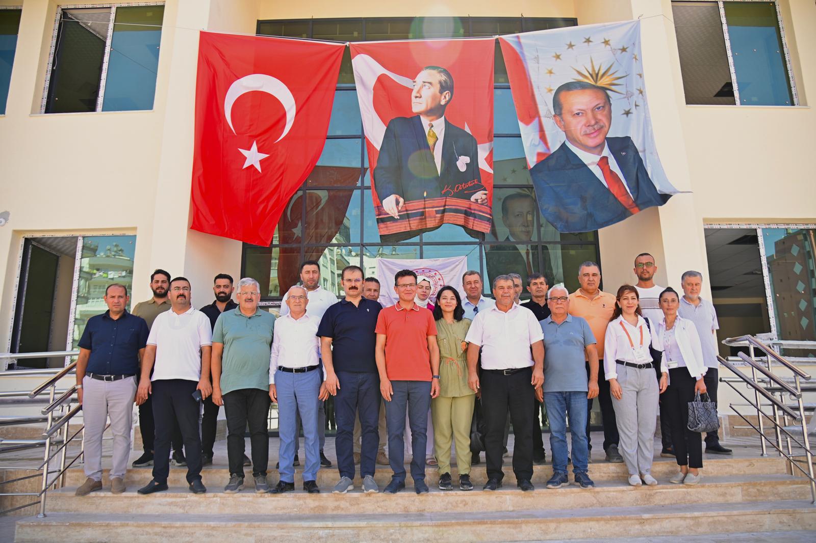 Kumlucada Okul Inceleme Altına Alındı (2)