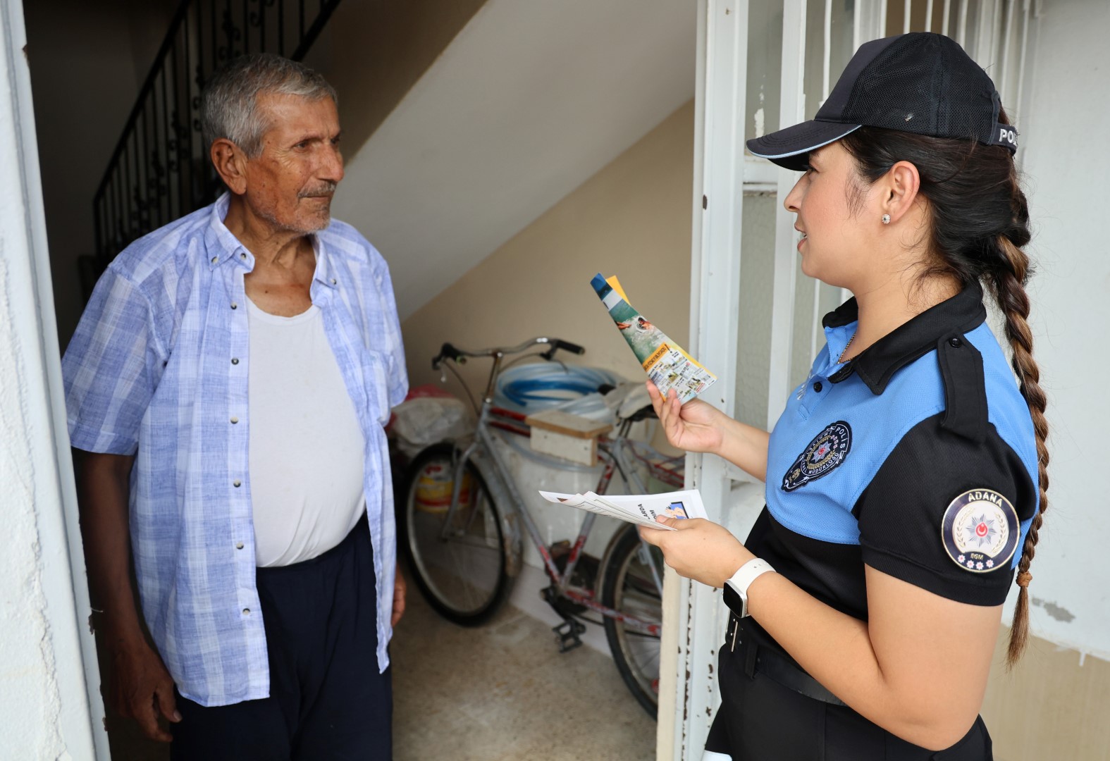 Polis Kapı Kapı Dolaşttı (3)