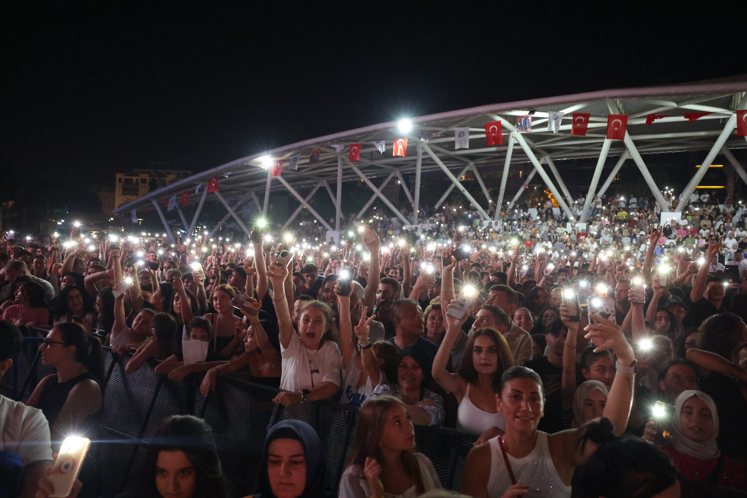 Ece Umay Antalya Konser (7)