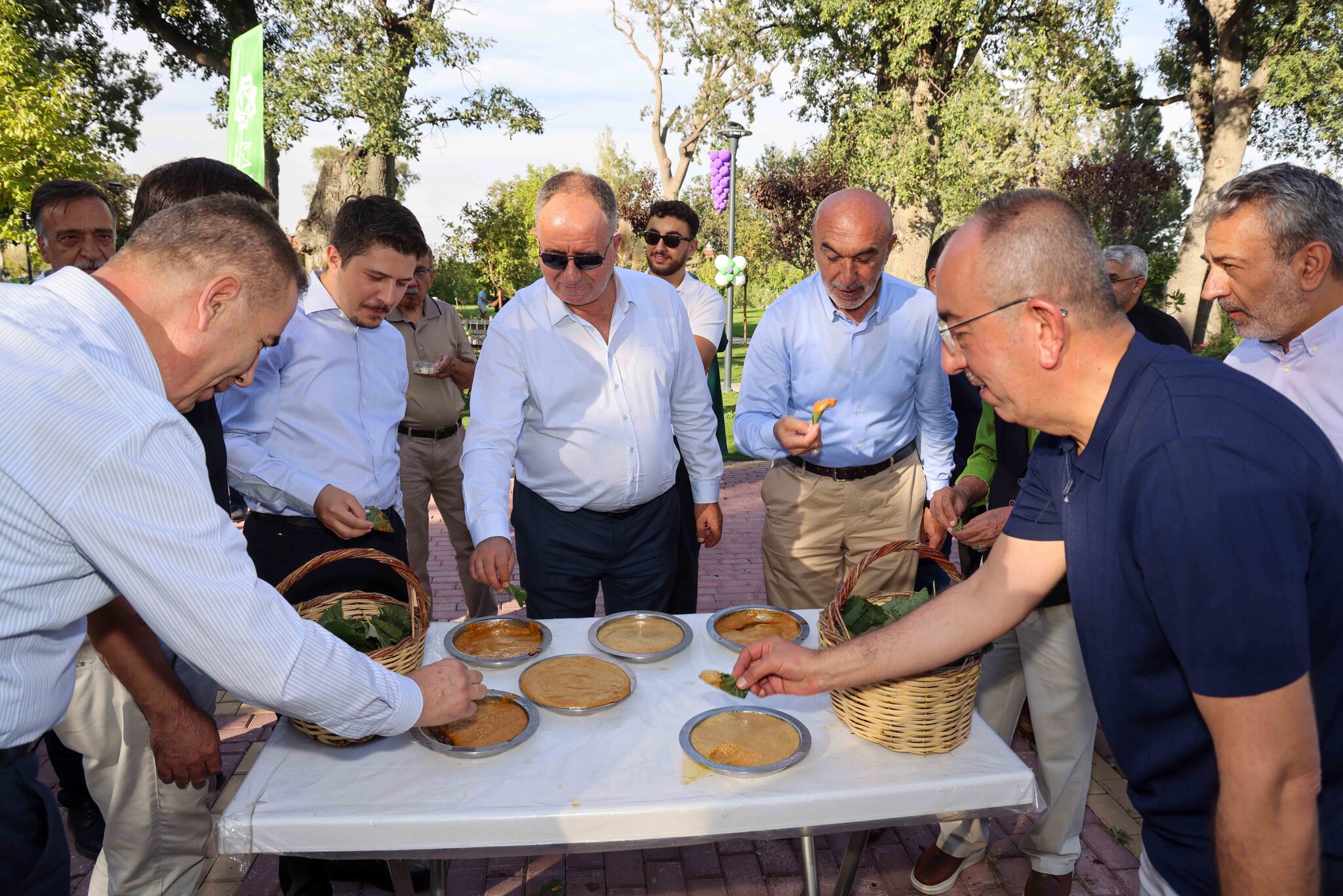 Pekmez Ve Bulgur Kaynattı (3)