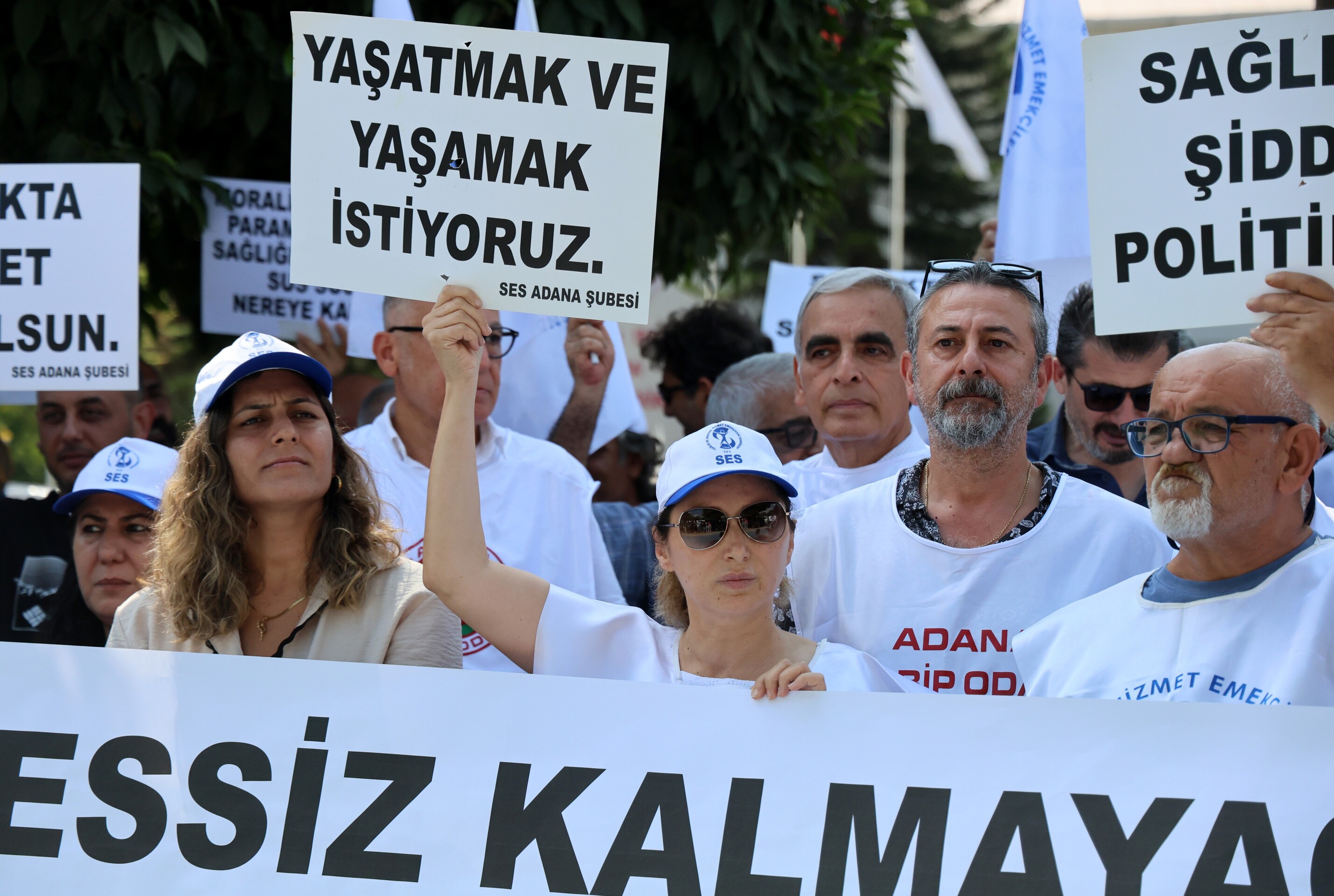 Protestolar Ardı Ardına Geldi (1)