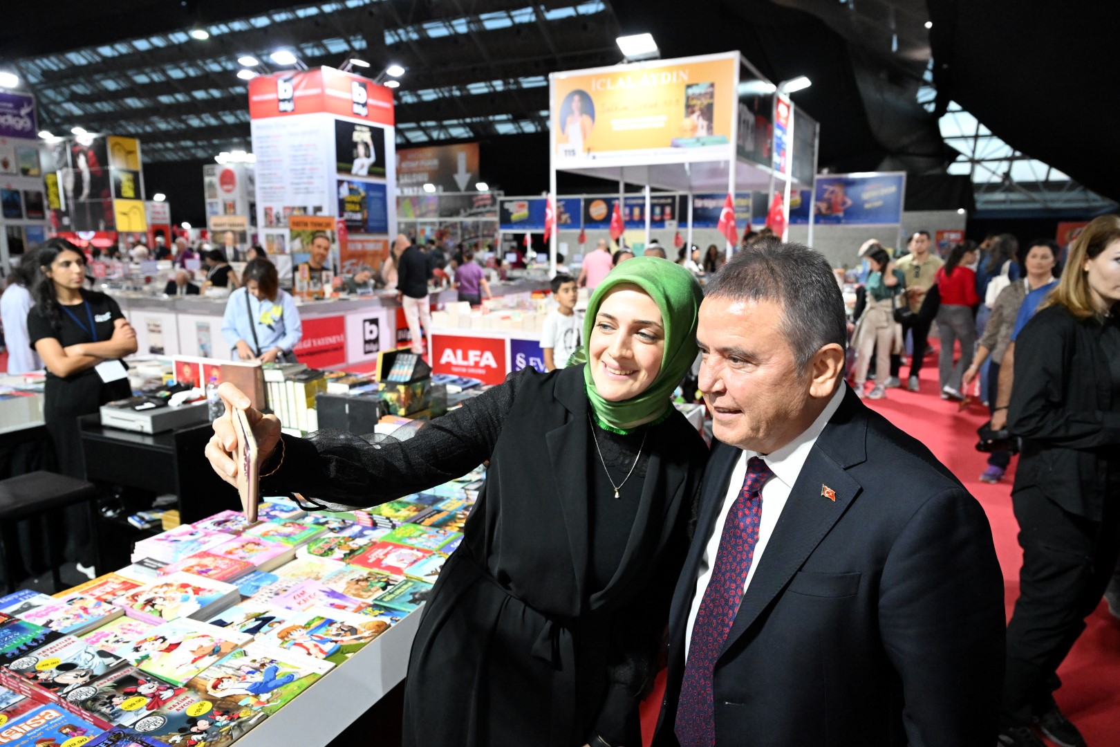 Antalyalılar Kitap Fuarında Buluşuyor (36) (Large)