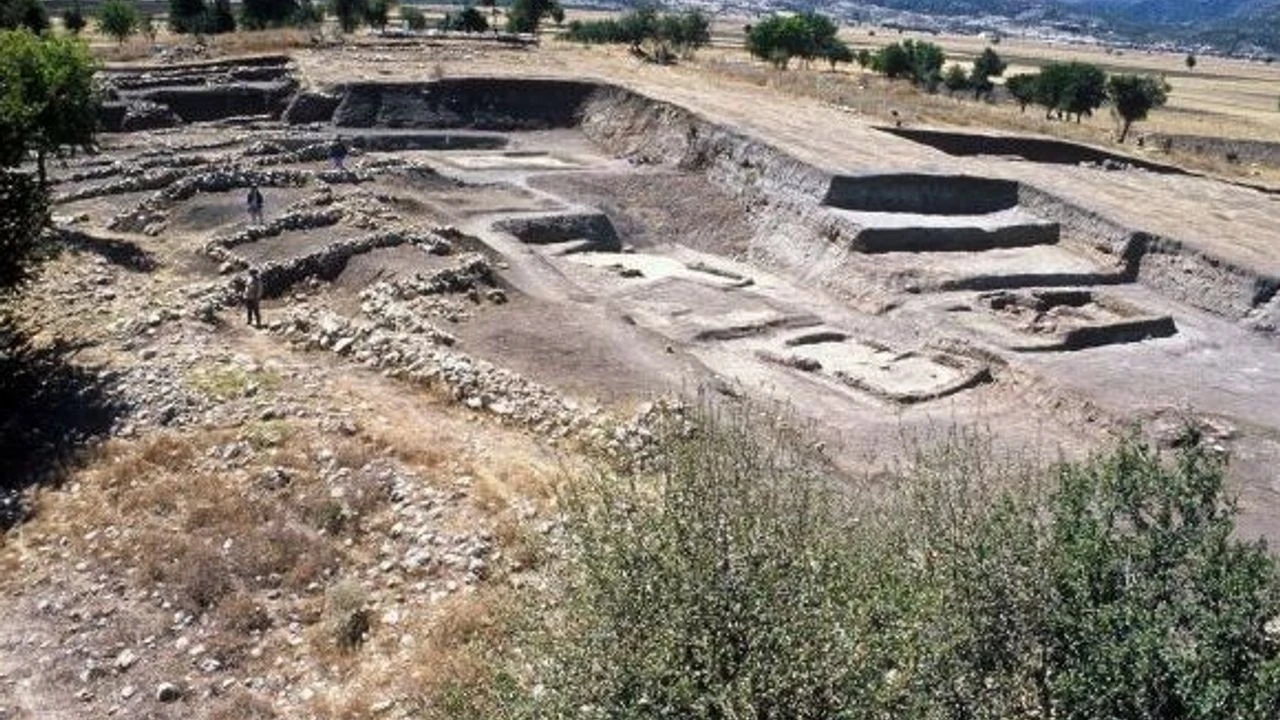 Höyük (1)-2