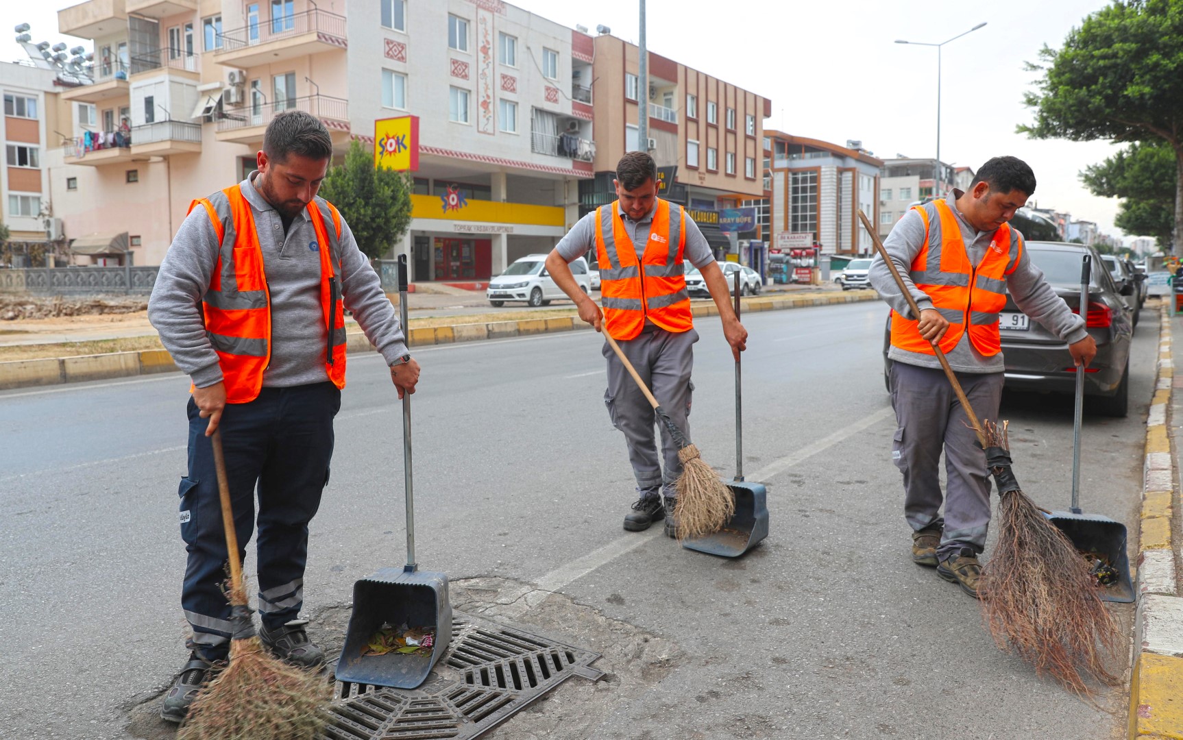 Büyükşehir Belediyesi Mazgal Temizliği Çalışması (8) (Large)