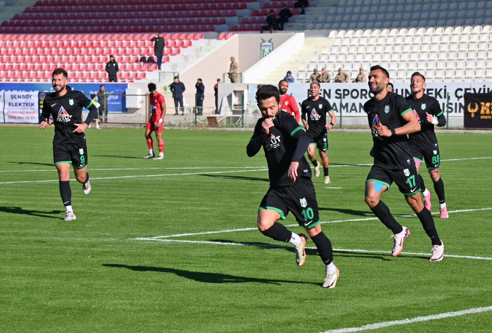 Manavgatspor (2)-1