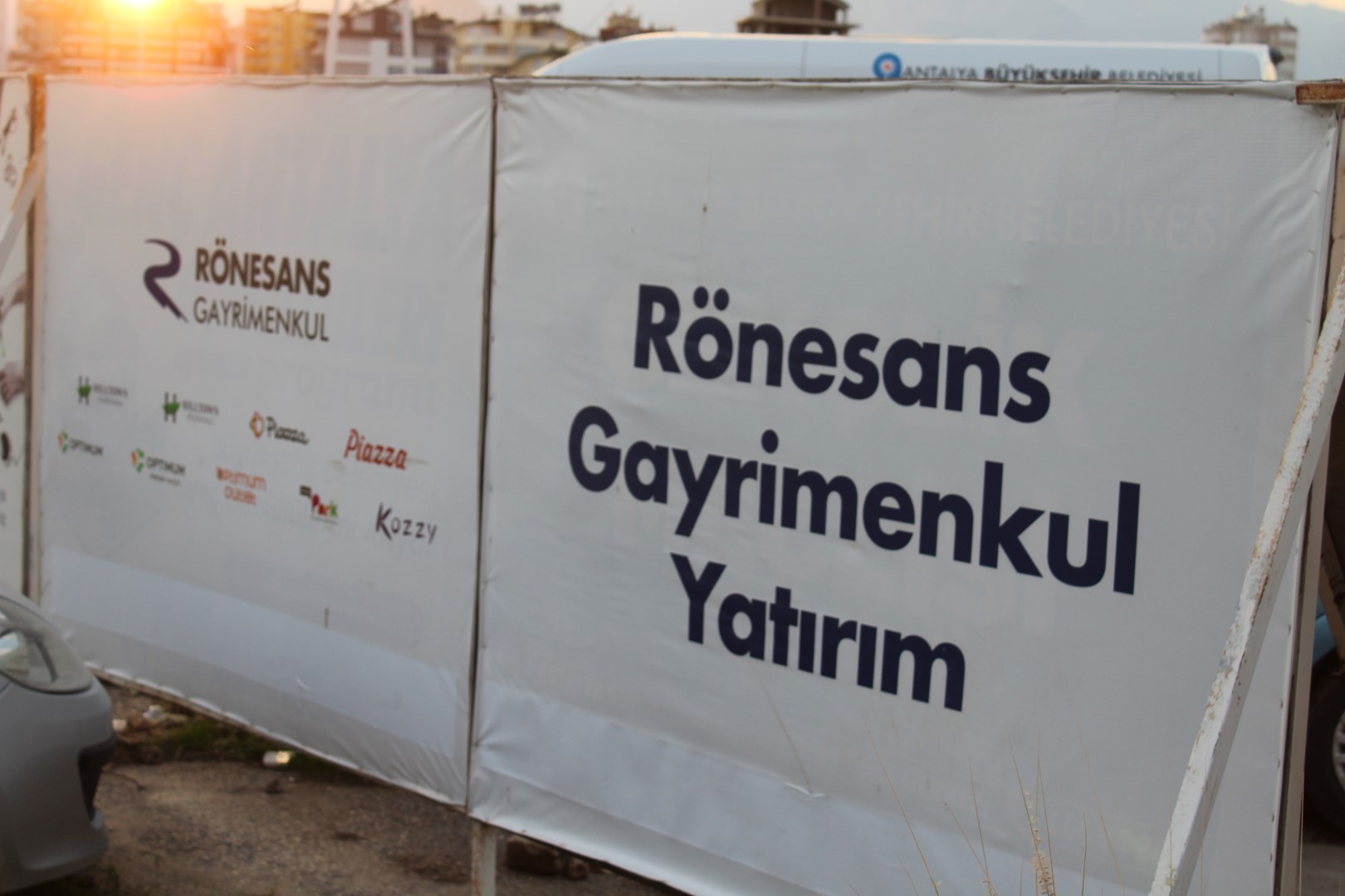 Rönesans Gayri̇menkul Yatirim Si̇t Alani (Large)