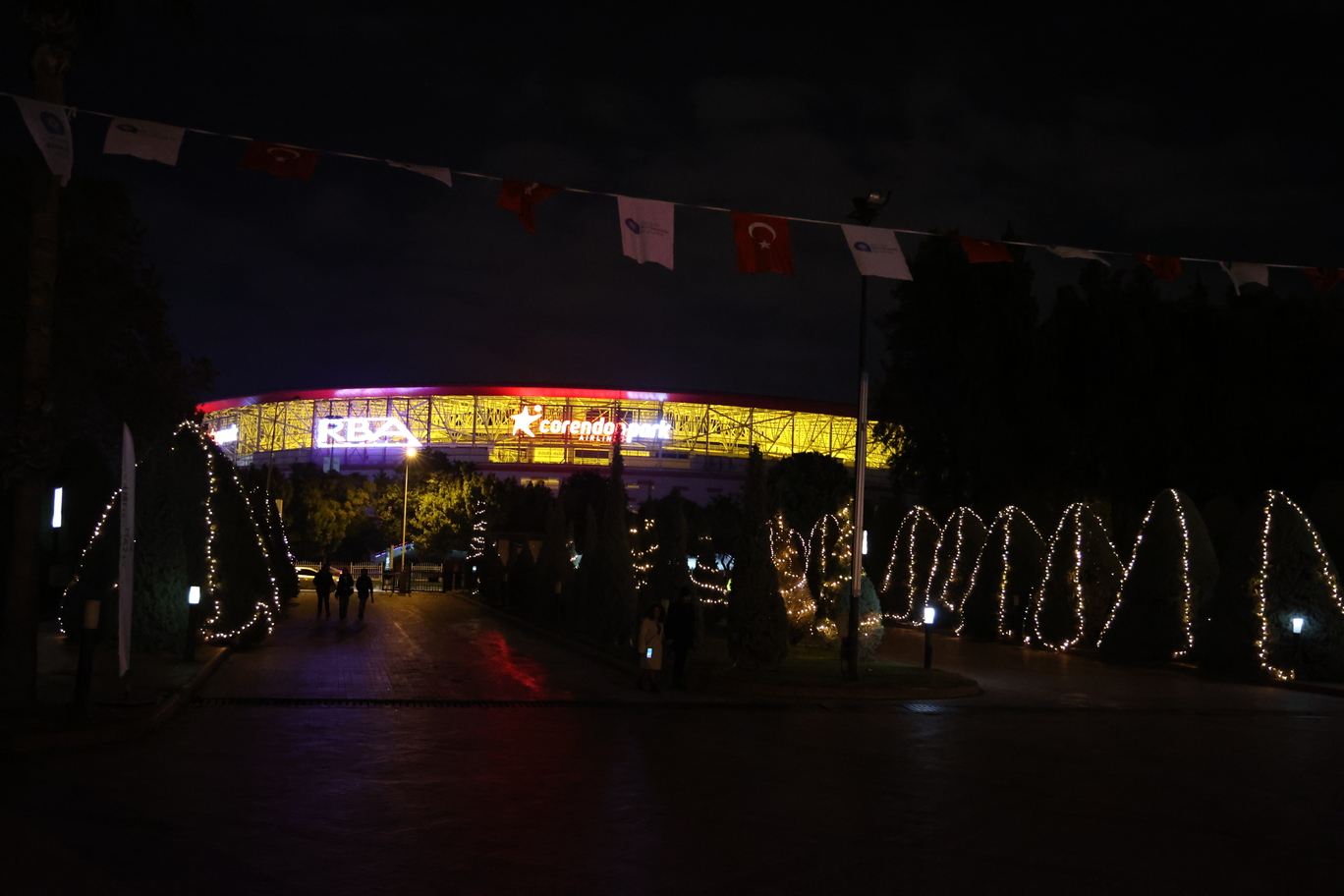 Antalya Işıl Işıl Yılbaşına Hazır (20)