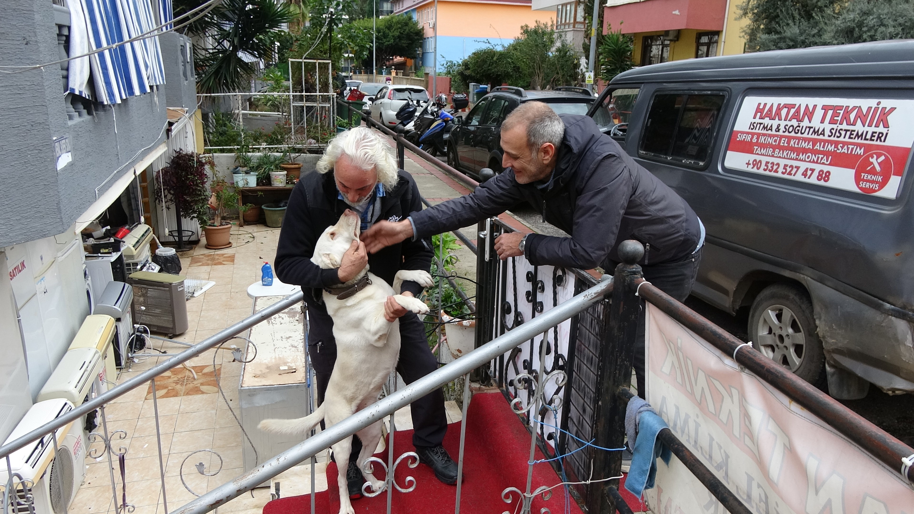 Komşuların Rahatsız Olduğu (2)