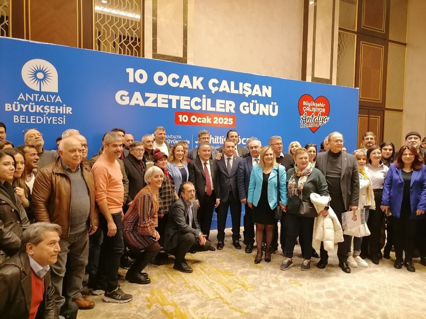 Çalışanlar Gazeteciler (1)