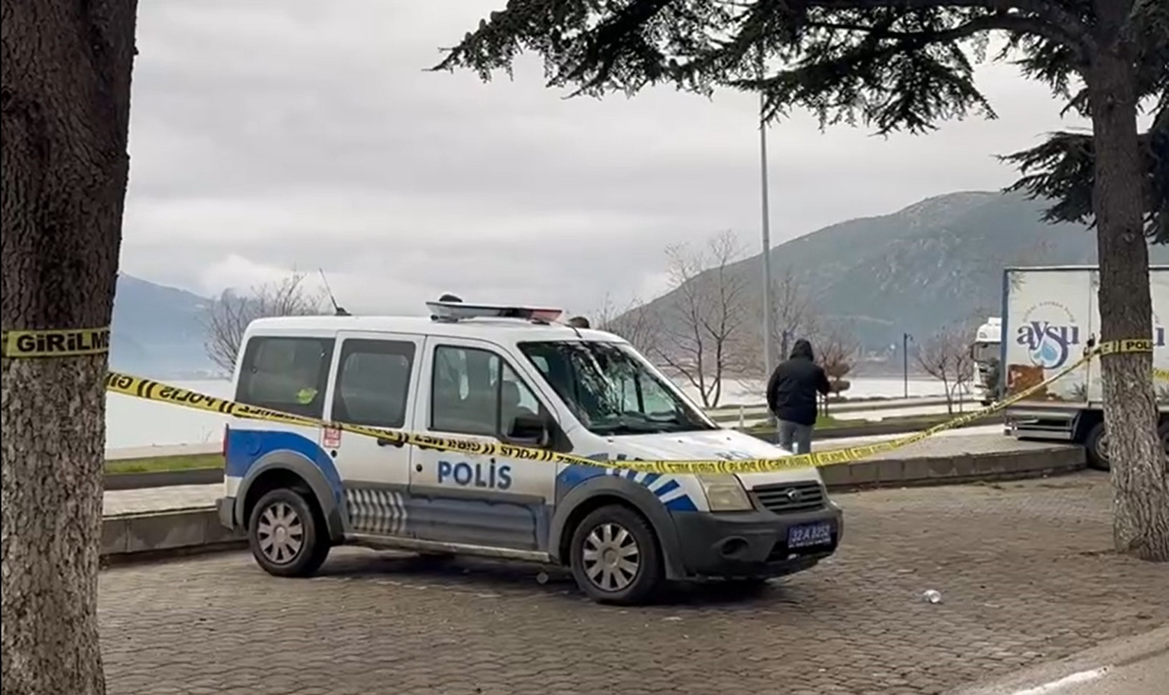 Isparta'da Çöken 3 Katlı Binanın Enkazı Önünde 5 Günlük Altın Nöbeti (3)