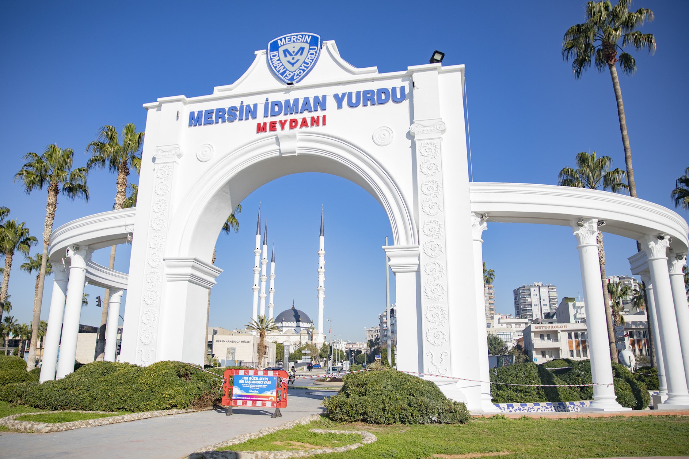 Mersi̇nde Taraftar Meydanlari Yeni̇leni̇yor (1)