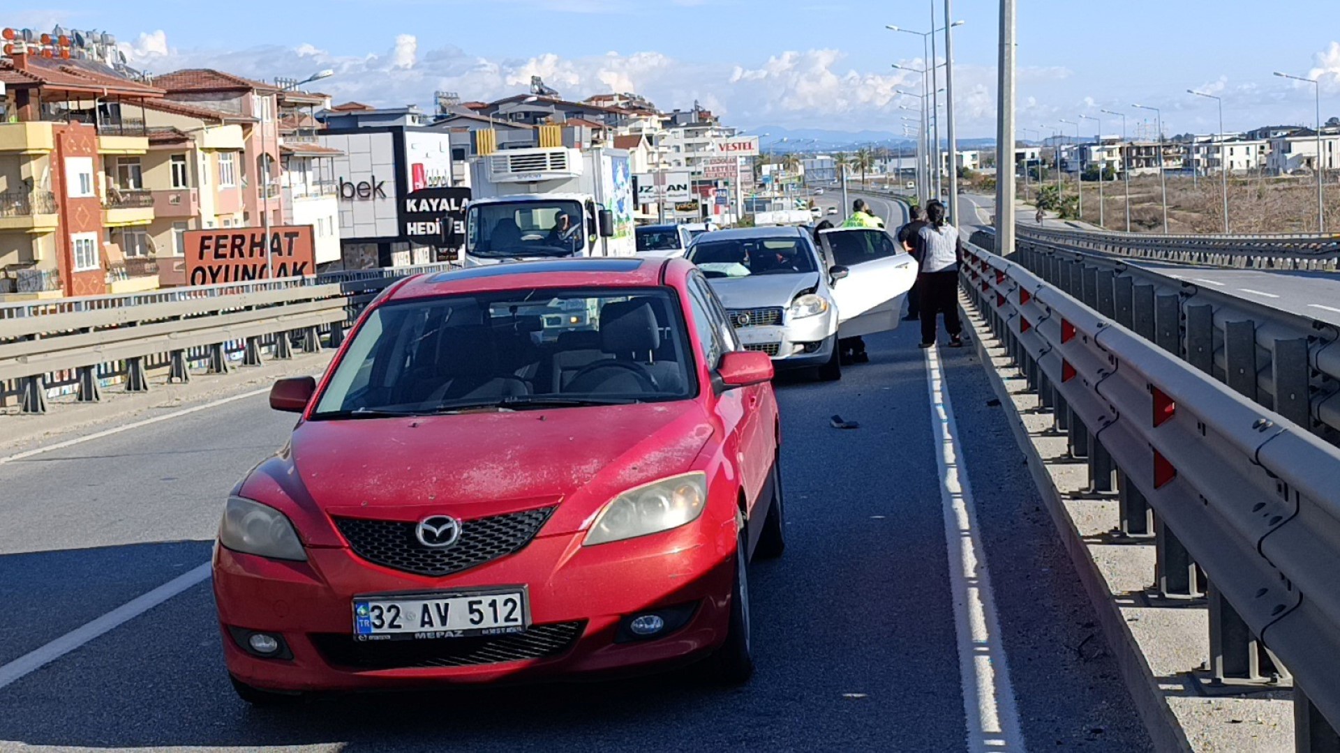 Trafik Kazası Iterek Götürmeye Çalıştı (1)