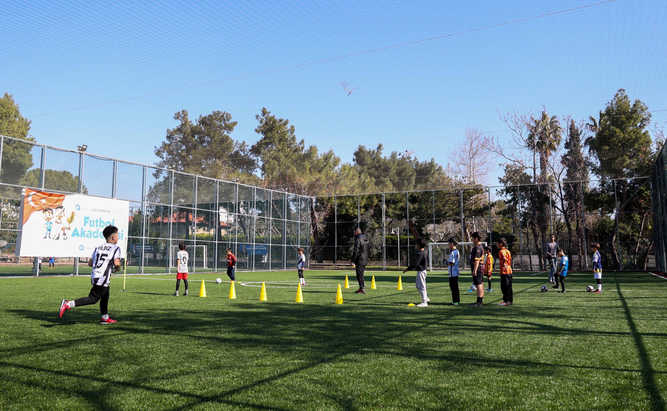 Büyükşehir Belediyesi Sporcu Yuvası Olmayı Sürdürüyor (1)