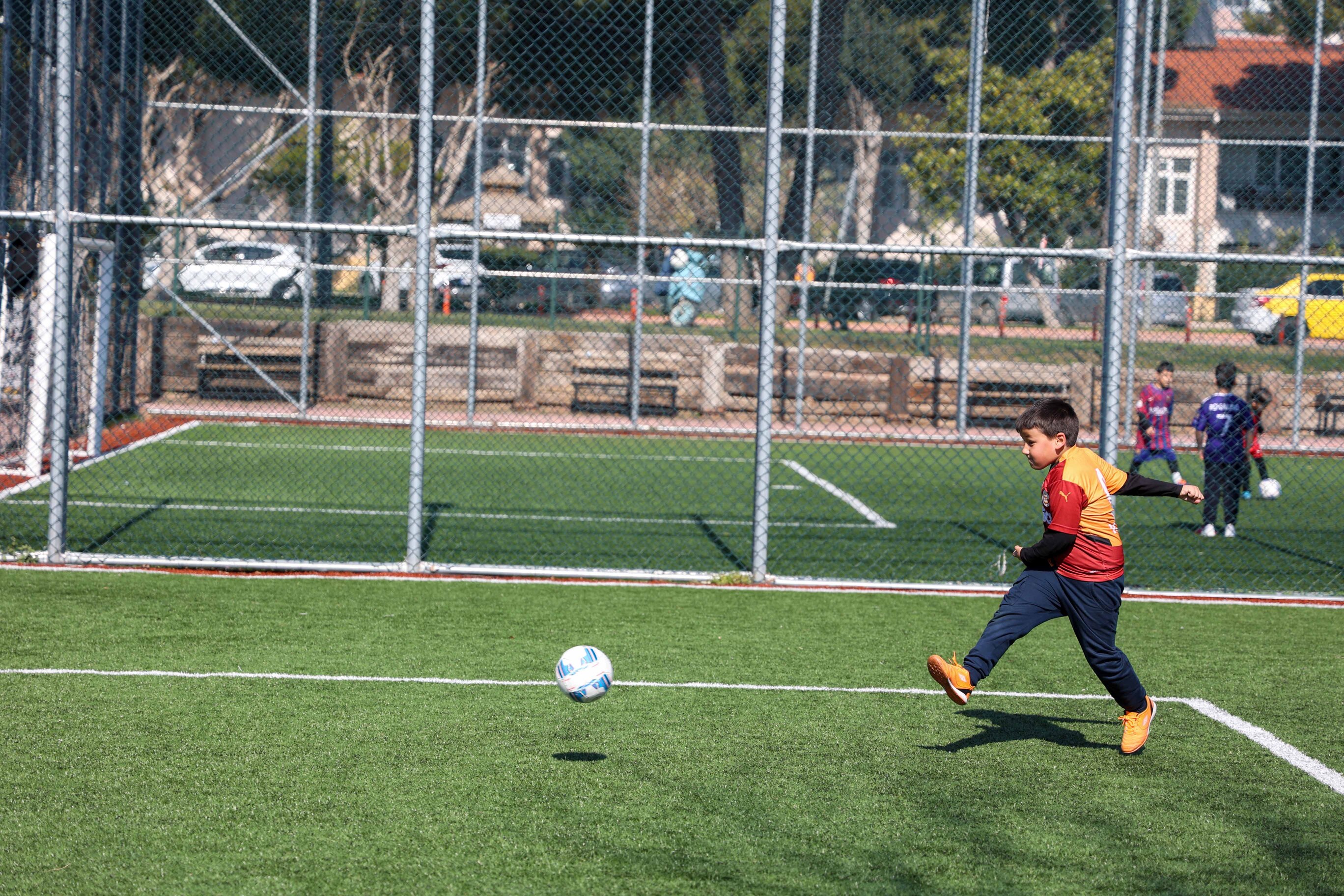 Büyükşehir Belediyesi Sporcu Yuvası Olmayı Sürdürüyor (3)