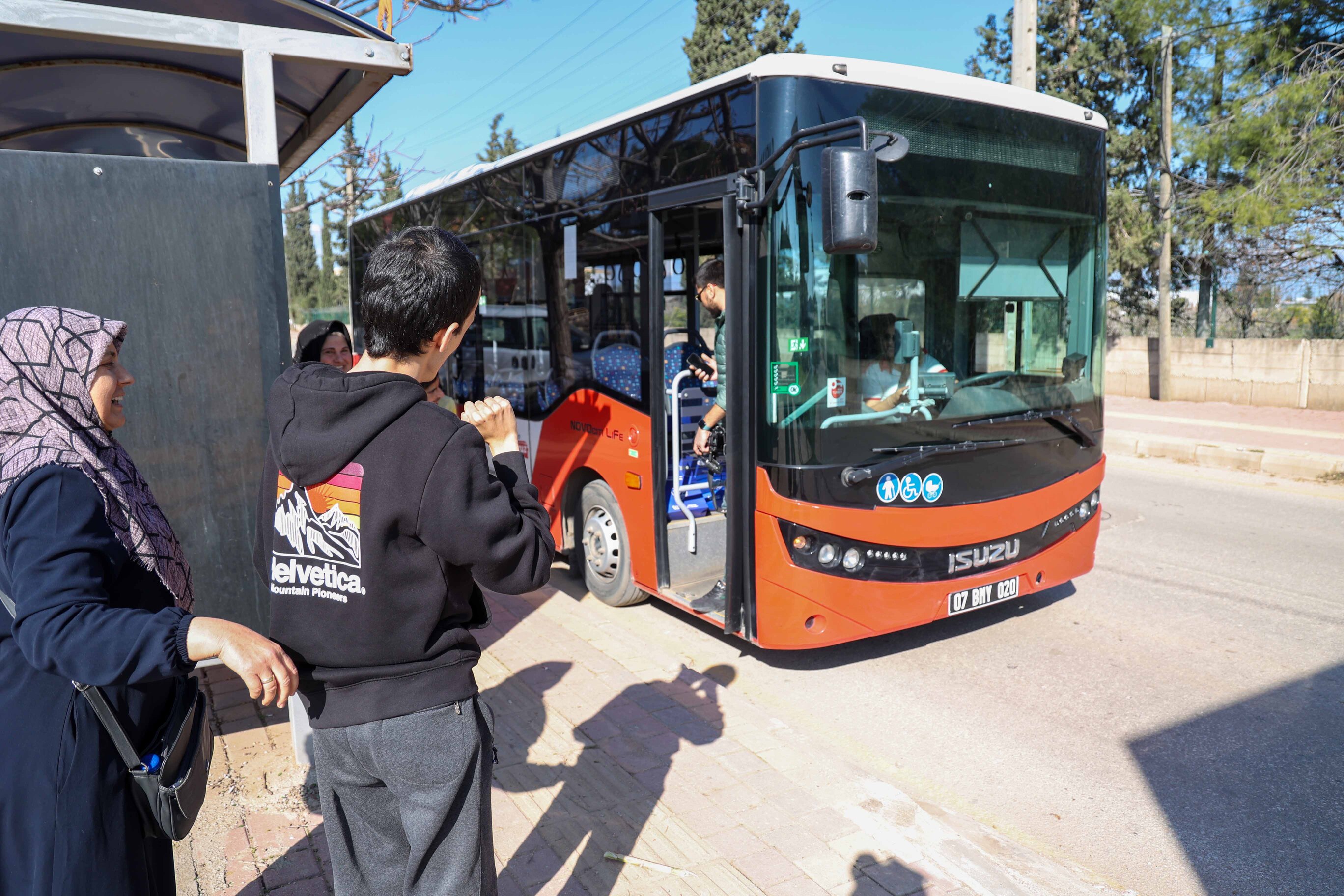 Büyükşehir’in Önemli Misafirler Şehri Gezdi (21)