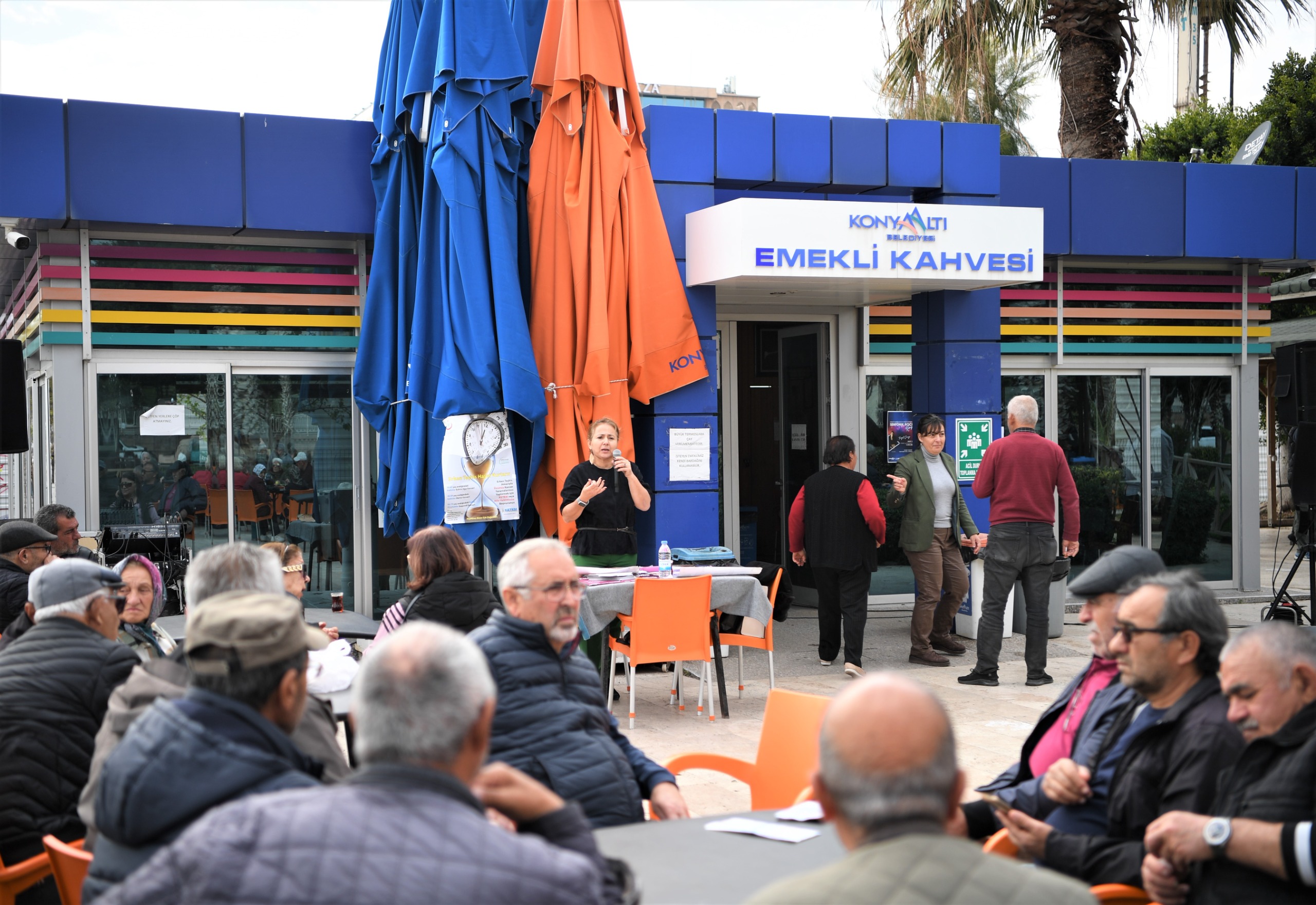 Kanser Günü’nde Konyaalti’nda Buluştular (1)