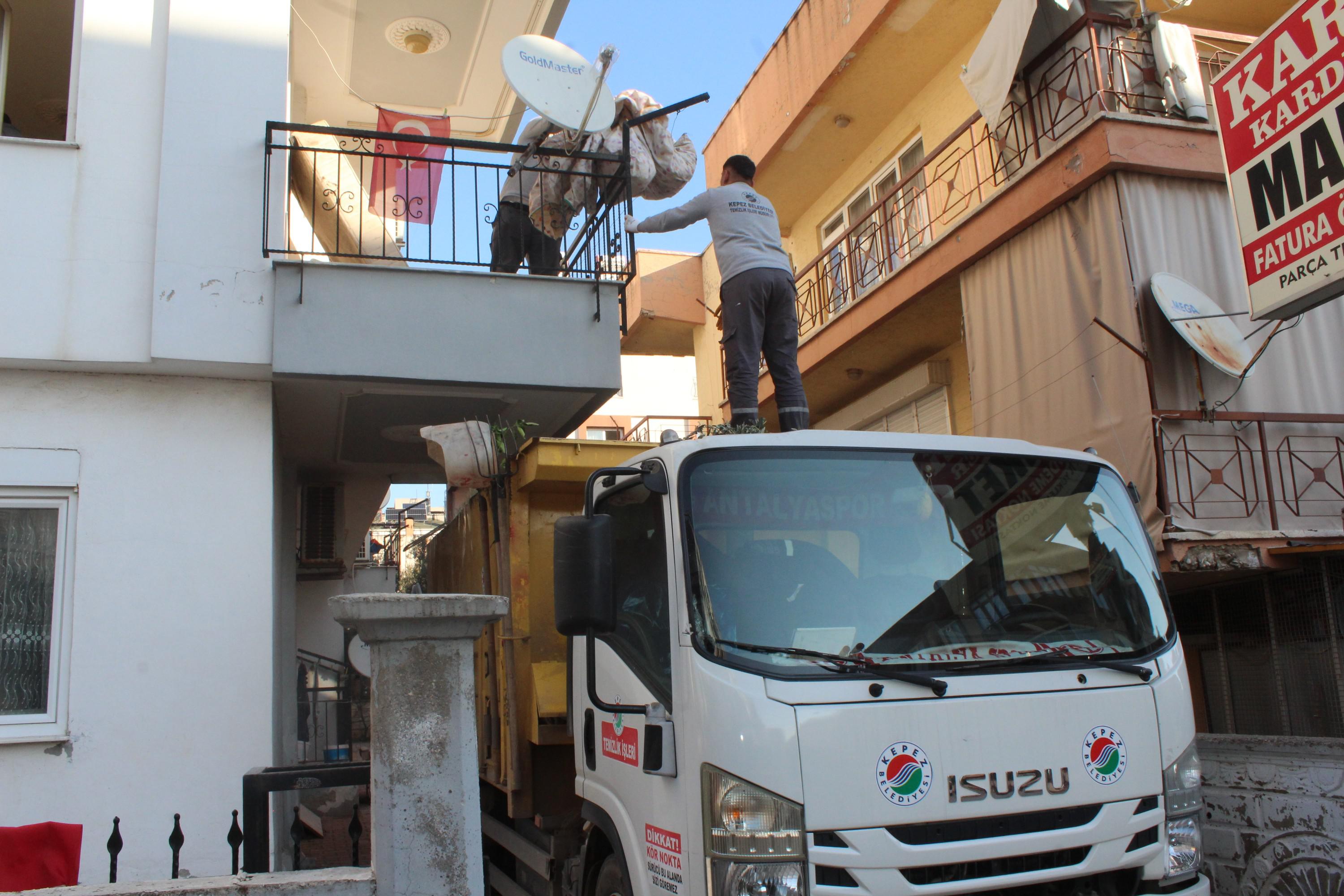 Kepezden Gonulleri Isitan Hizmet 8