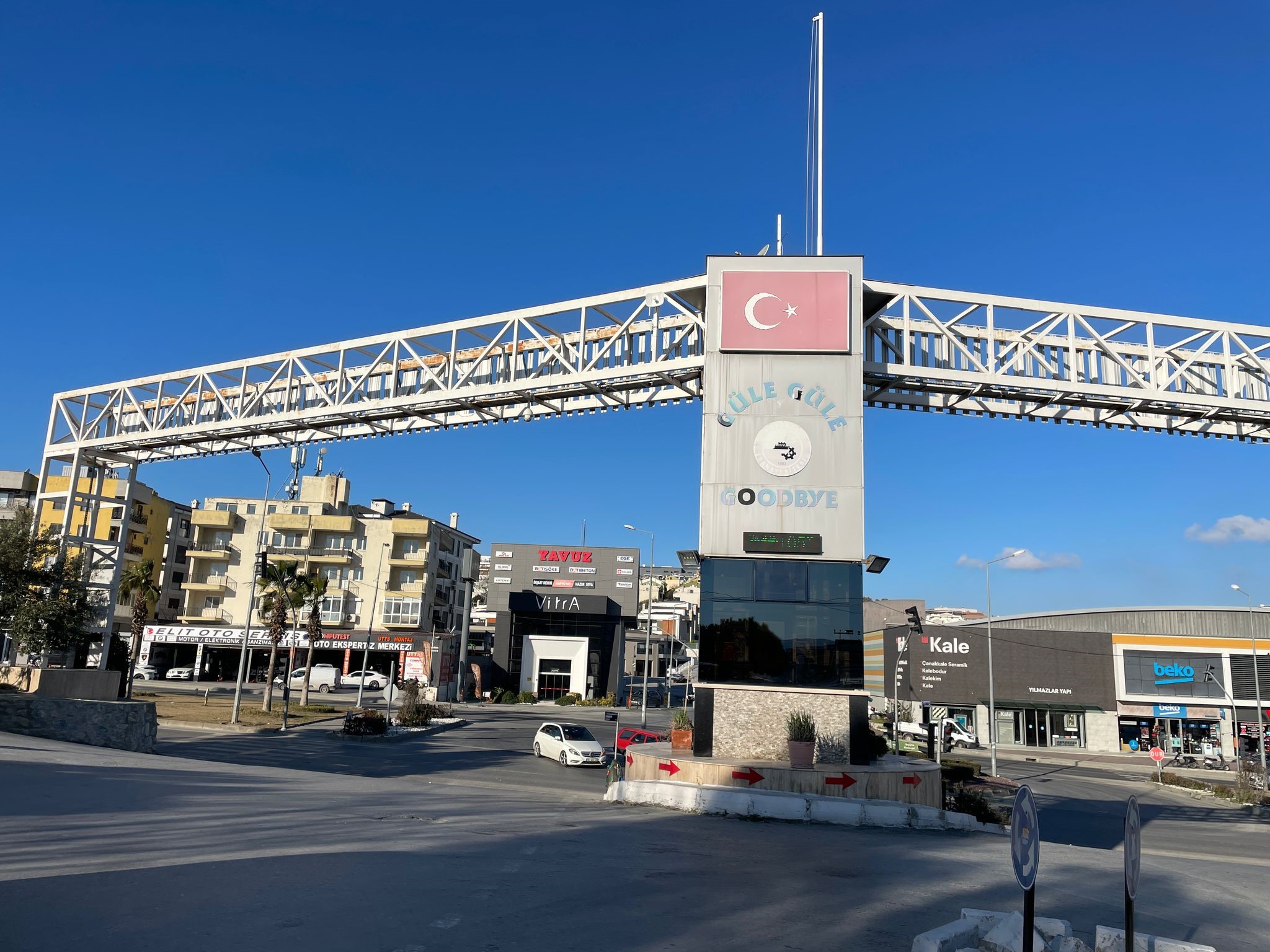 Kuşadası Sanayi Sitesi'nde Temizlik Mesaisi (2)